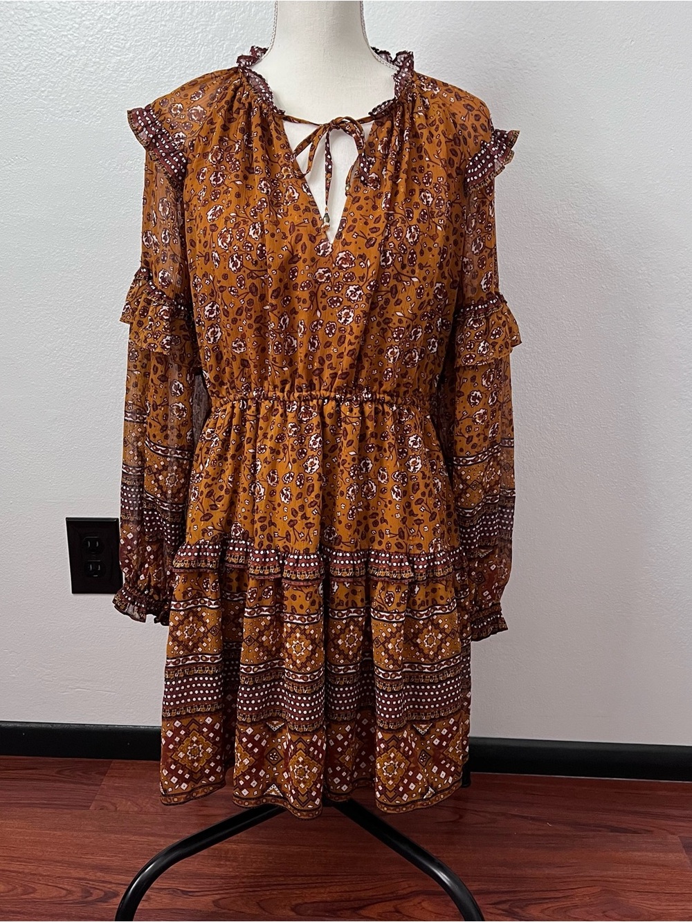 House of Harlow 1960 Brown Gold Boho Ruffle Dress Size M